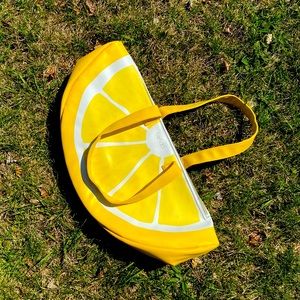 Bando Lemon Cooler Bag 🍋